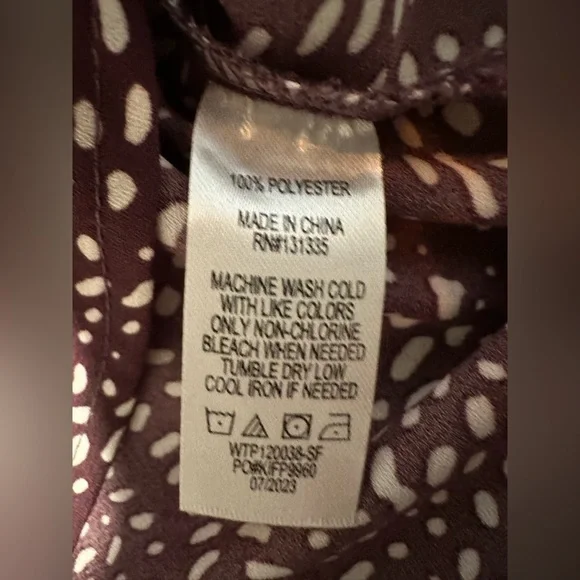 Nine Britton Plum and White Patterned Blouse - Picture 5 of 8